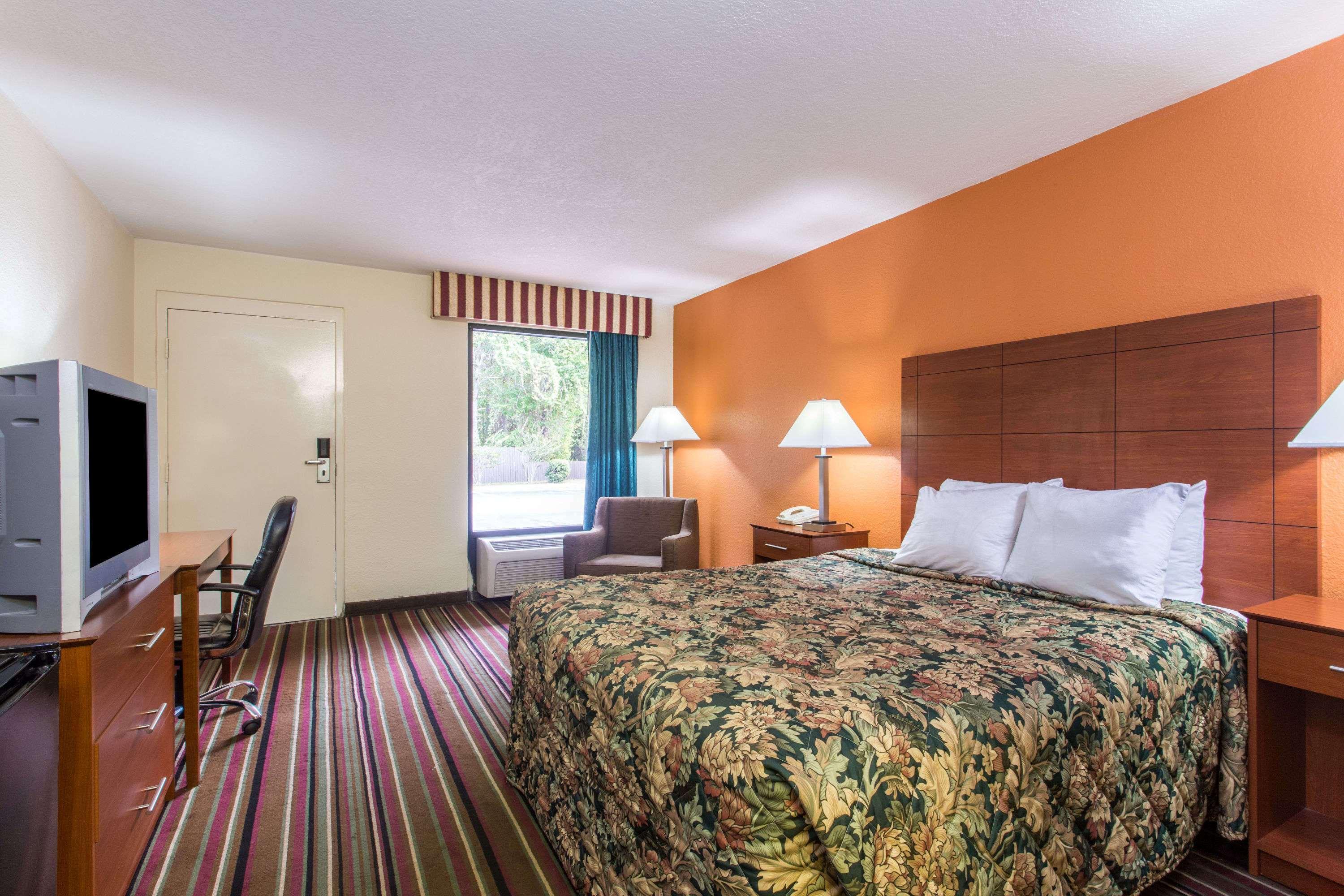 Days Inn By Wyndham Lake City I-10 Zewnętrze zdjęcie